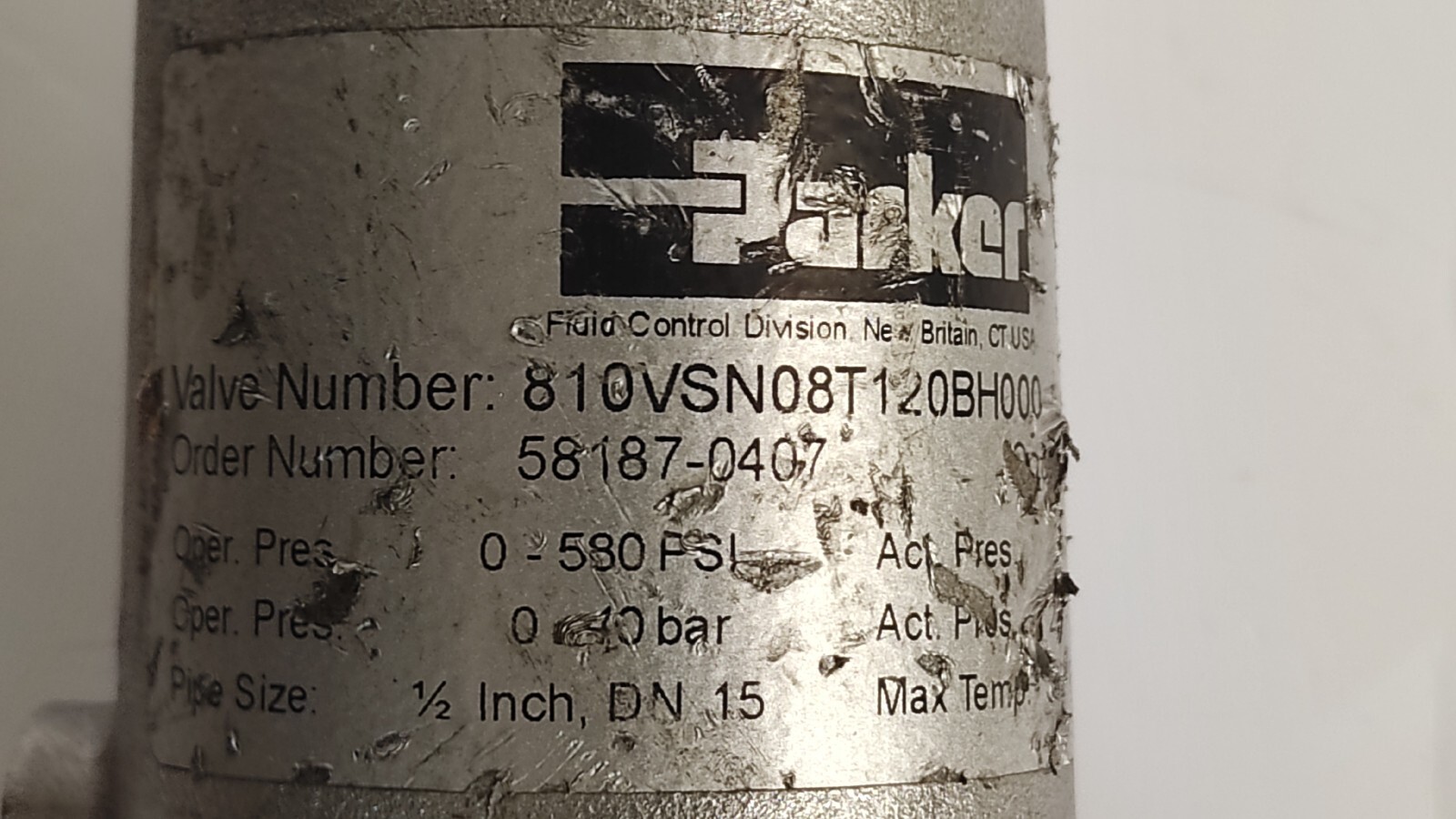 admin/uploads/uploads/Parker 810VSN08T120BH000 SS High Pressure Angle Seat Valve 58187-0407_2.webp